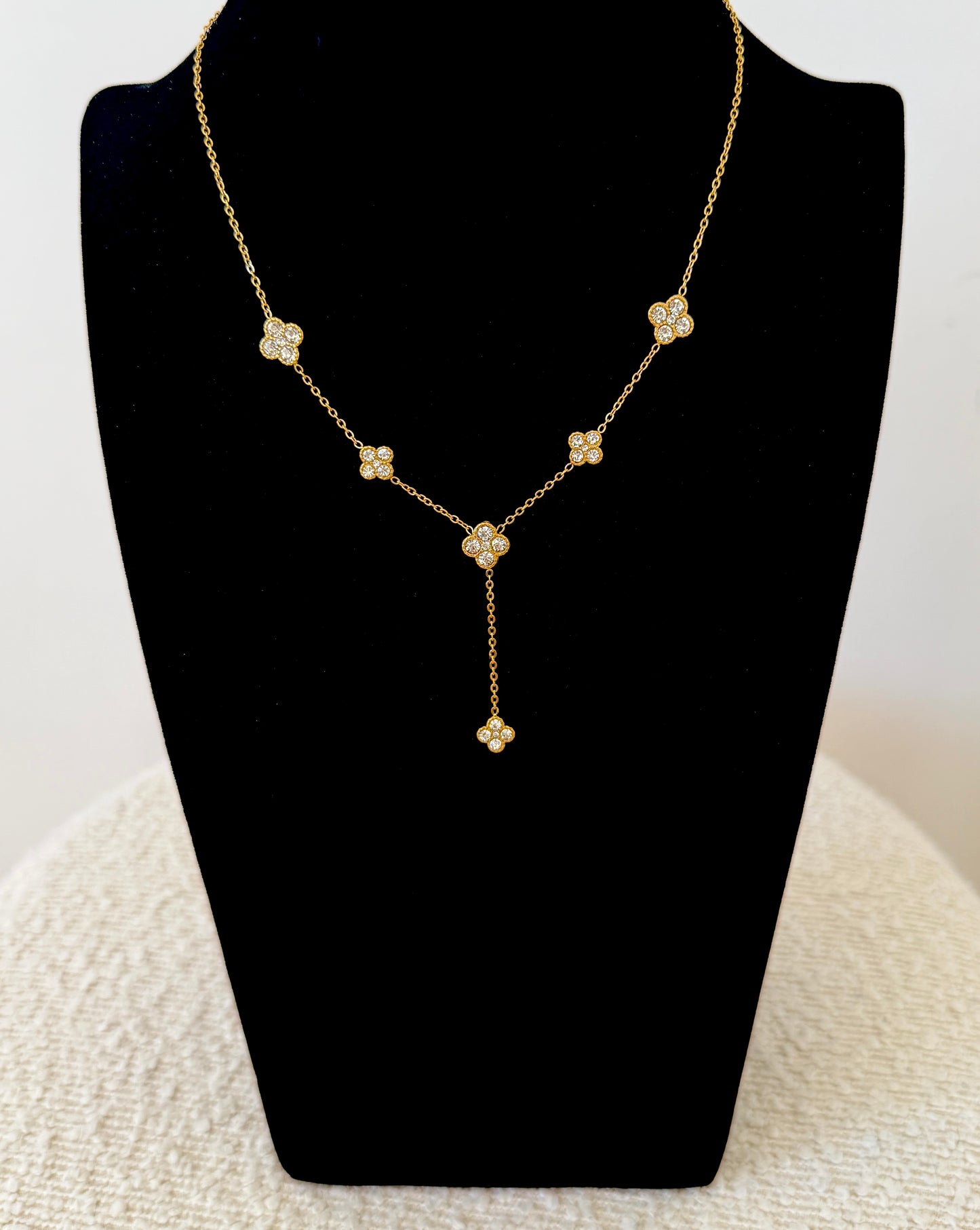 COLLIER Y Madeleine doré